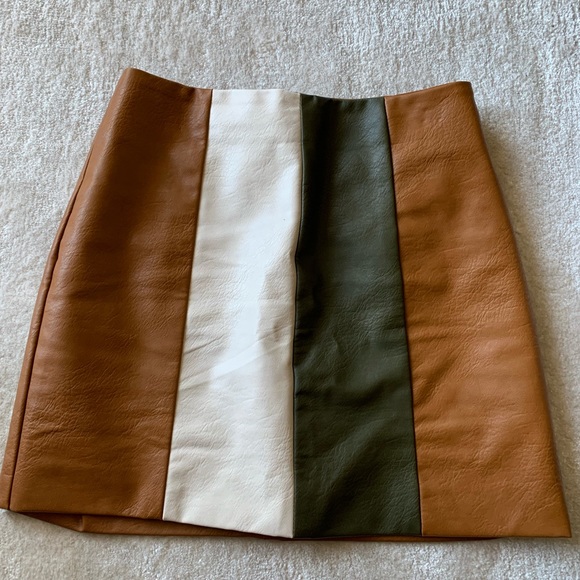 vestique Dresses & Skirts - Faux leather skirt